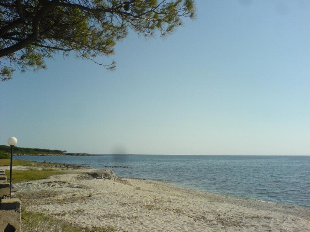 Vila Rotonda Sul Mare Budoni Exteriér fotografie
